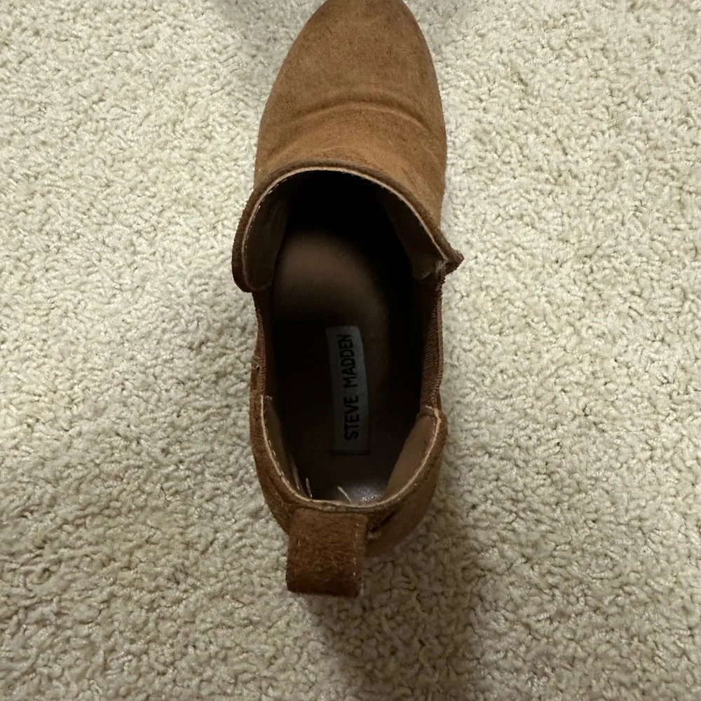 Steve Madden Brown Suede Ankle Boots - Picture 6 of 11